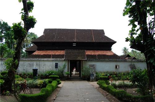 Krishnapuram_palace